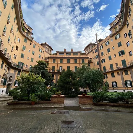 Timeless Elegance Near Vatican Apartamento *