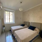 Apartment Timeless Elegance Near Vatican