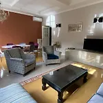 Apartment Timeless Elegance Near Vatican Rome